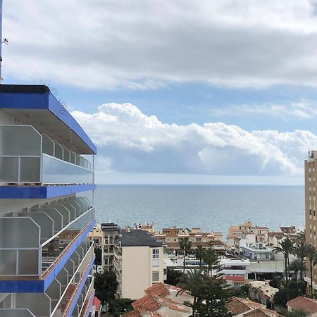Inviting Studio With Sea View Τορρεμολίνος Εξωτερικό φωτογραφία